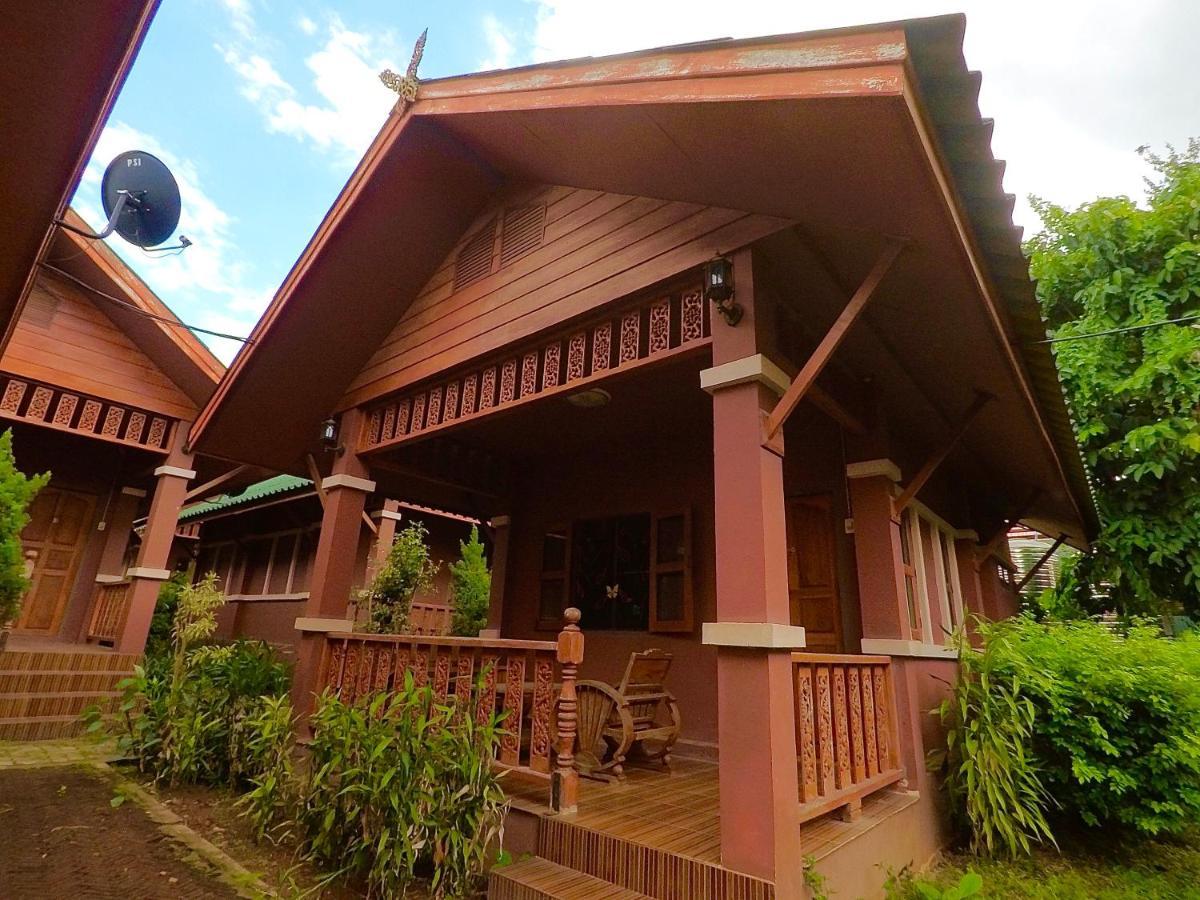 Chiangsan Goldenland Resort Chiang Saen Exterior photo
